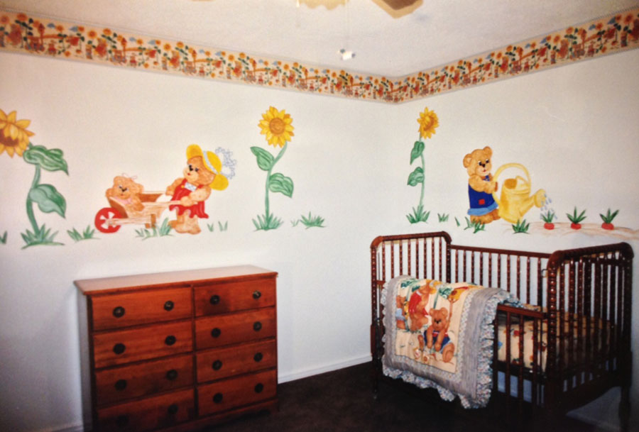 teddy bear wall painting