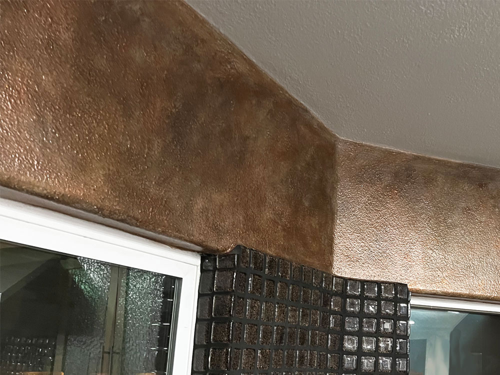 Kitchen Wall Metallic Paint Border - Soffit - Painted to match Tile